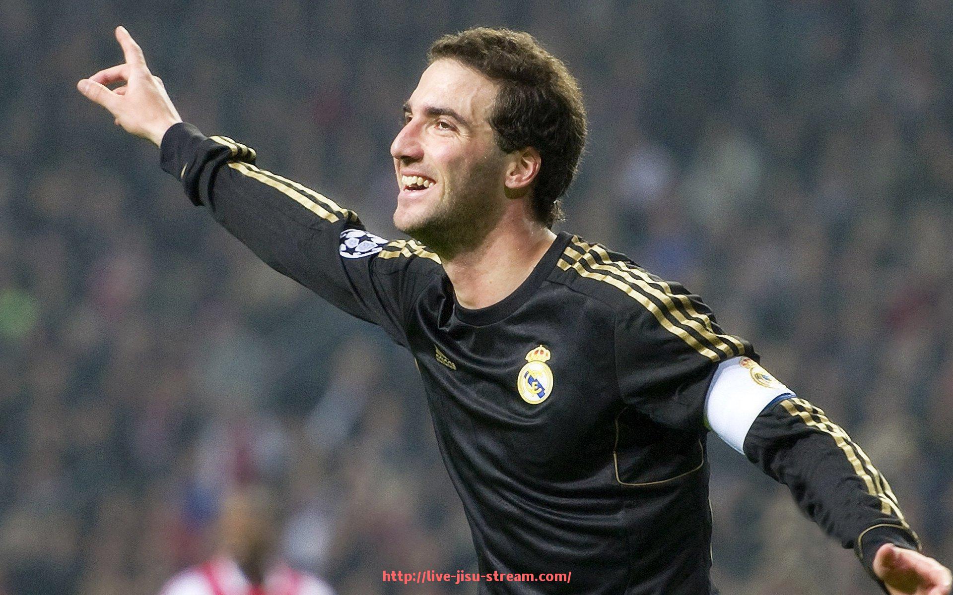 极速直播-火箭队吉祥物形象设计理念及比赛现场互动展示